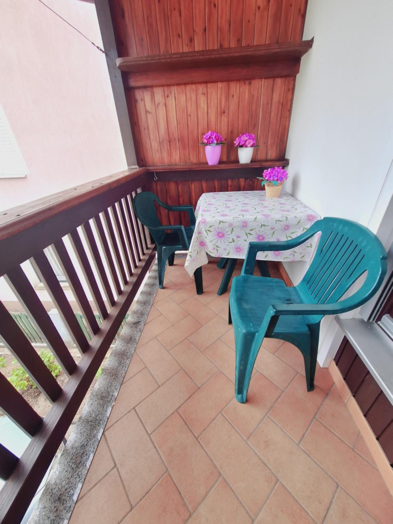 Apartma Ferjan Zaga Exteriör bild
